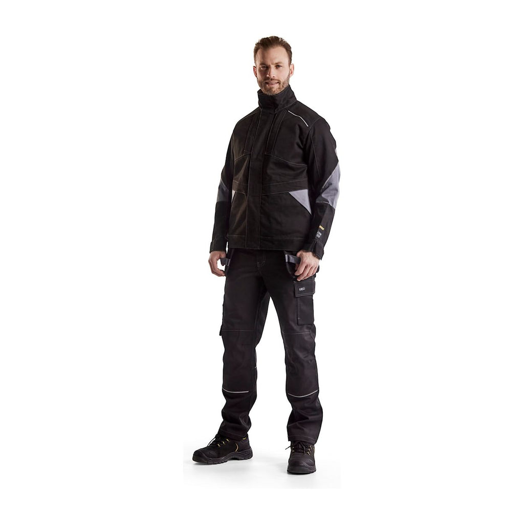 Blåkläder Vlamvertragende Werkbroek Black Vlamvertragende broek ZWART/GRIJS / C46,ZWART/GRIJS / C48,ZWART/GRIJS / C50,ZWART/GRIJS / C52,ZWART/GRIJS / C54,ZWART/GRIJS / C56,ZWART/GRIJS / C58,ZWART/GRIJS / C60,ZWART/GRIJS / C62,ZWART/GRIJS / C64