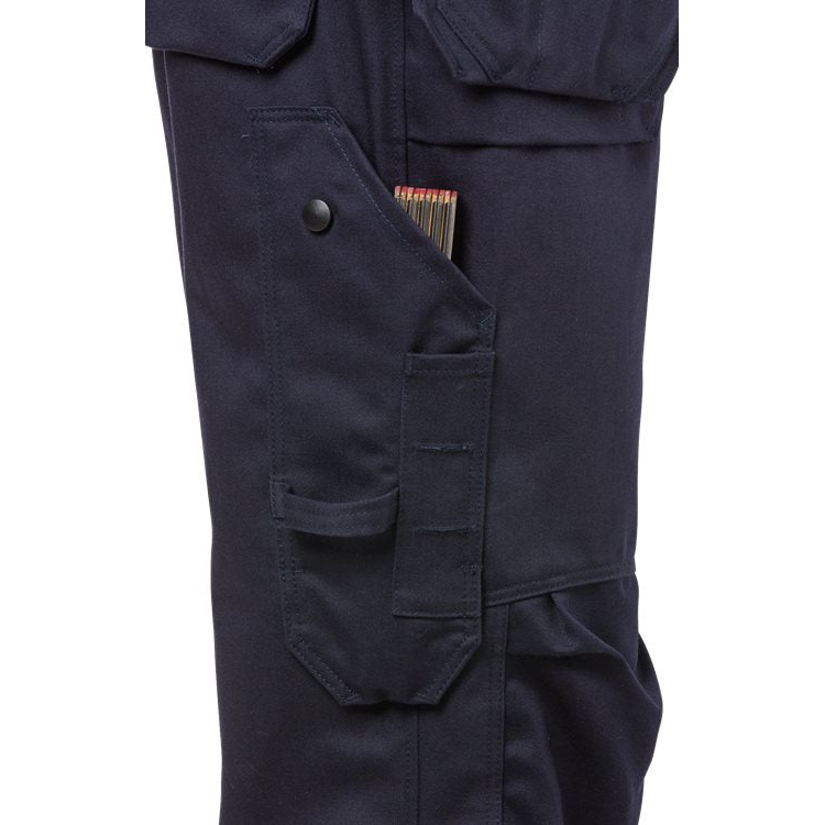 FRISTADS Flame Hi Vis Werkbroek Klasse 1 2586 Flam Dark Slate Gray Broeken Hi-Vis geel/marineblauw / C44,Hi-Vis geel/marineblauw / C46,Hi-Vis geel/marineblauw / C48,Hi-Vis geel/marineblauw / C50,Hi-Vis geel/marineblauw / C52,Hi-Vis geel/marineblauw / C54,Hi-Vis geel/marineblauw / C56,Hi-Vis geel/marineblauw / C58,Hi-Vis geel/marineblauw / C60,Hi-Vis geel/marineblauw / C62,Hi-Vis geel/marineblauw / C64,Hi-Vis geel/marineblauw / C146,Hi-Vis geel/marineblauw / C148,Hi-Vis geel/marineblauw / C150,Hi-Vis geel/ma